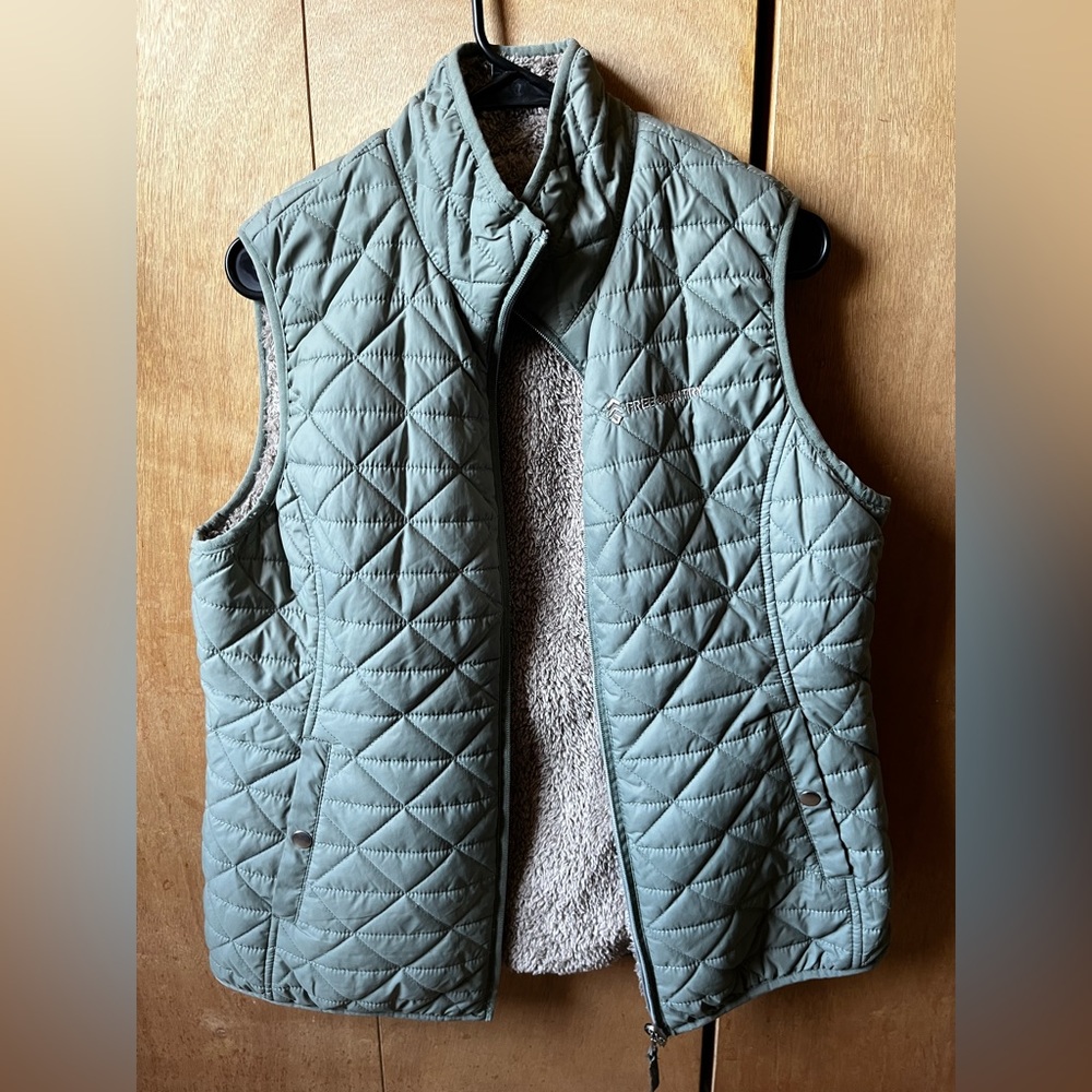 Free Country size Large reversible vest